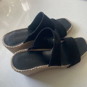 Vince Sandals Size 8.5